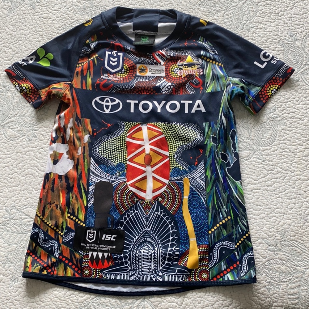 Women’s rugby jersey